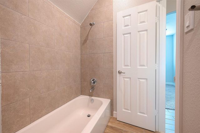 3612 Anita, Houston, TX 77004