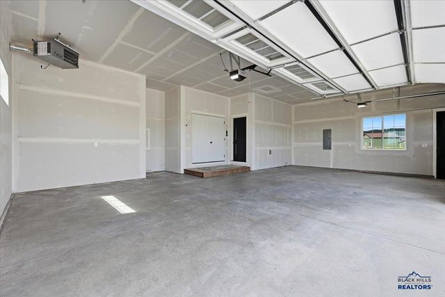 21007 BLAIR RANCH RD, Sturgis, SD 57785