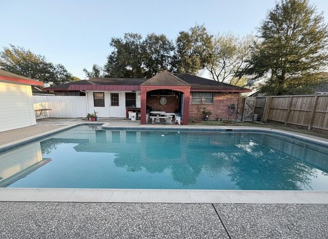 5107 French Creek Drive, Houston, TX 77017