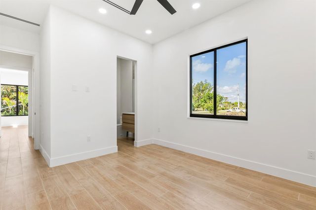 17107 W Sycamore Drive W, Westlake, FL 33470