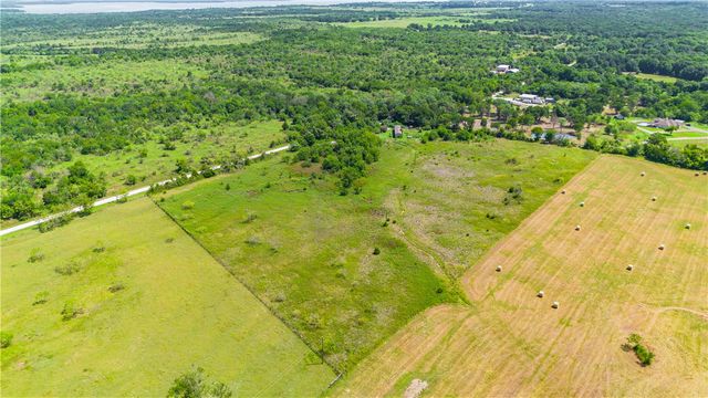 24003 NW CR 3240, Hubbard, TX 76648