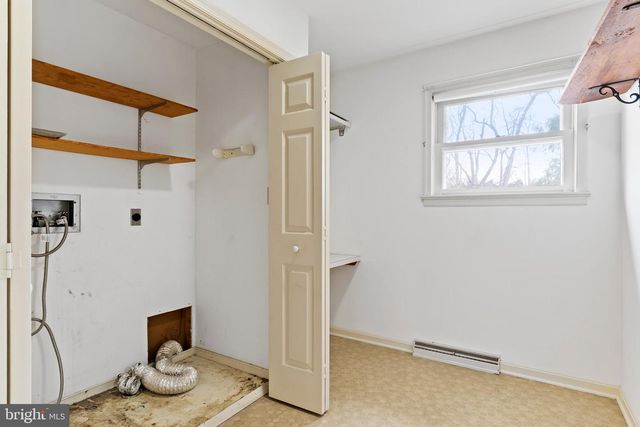 11 PINE TREE DR, New Cumberland, PA 17070