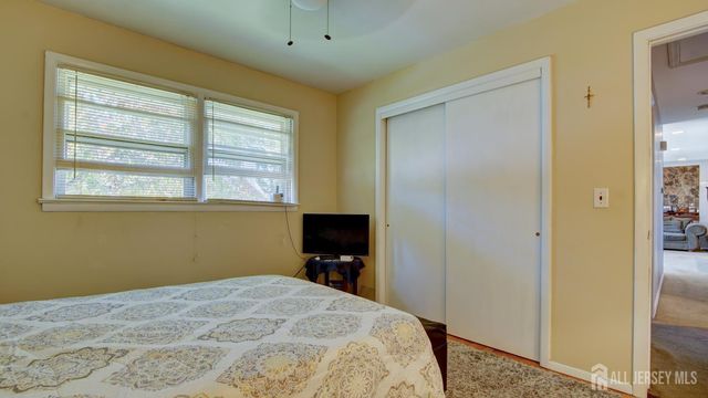 1 Jackson Avenue, Sayreville, NJ 08859