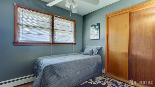 1 Jackson Avenue, Sayreville, NJ 08859