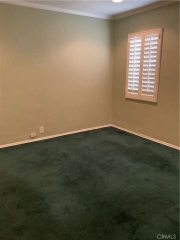 1627 W 65th Street, Los Angeles, CA 90047