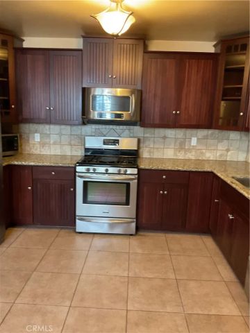 1627 W 65th Street, Los Angeles, CA 90047