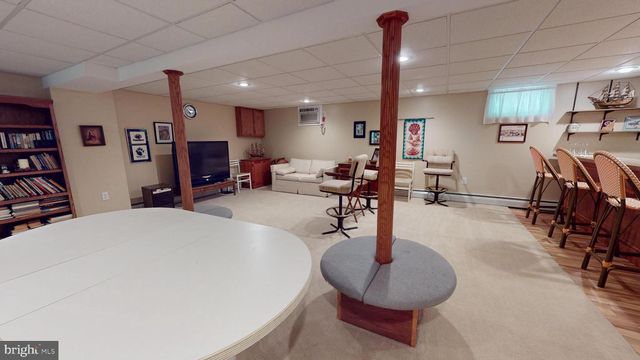903 FAIRVIEW AVE, Bristol, PA 19007