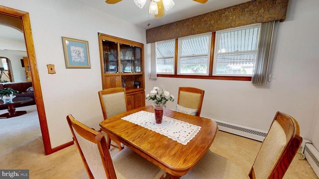 903 FAIRVIEW AVE, Bristol, PA 19007
