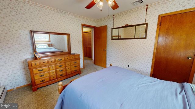 903 FAIRVIEW AVE, Bristol, PA 19007