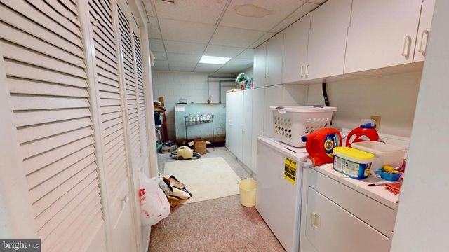 903 FAIRVIEW AVE, Bristol, PA 19007