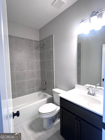 4385 Easter Lily Avenue, Buford, GA 30519
