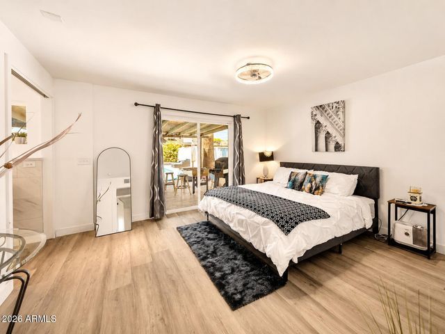 316 E EL CAMINO Drive, Phoenix, AZ 85020