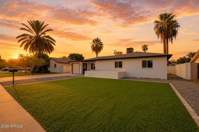 316 E EL CAMINO Drive, Phoenix, AZ 85020