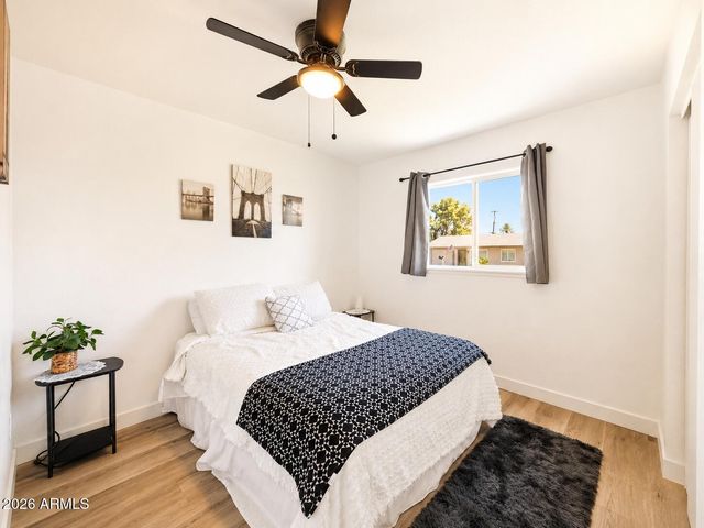 316 E EL CAMINO Drive, Phoenix, AZ 85020