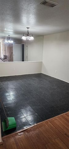 6500 Sands Point Drive 518, Houston, TX 77074