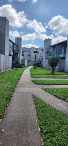 6500 Sands Point Drive 518, Houston, TX 77074