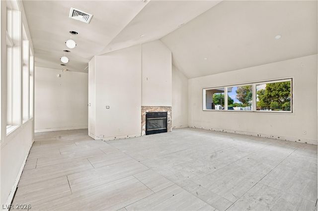3840 Topaz Street, Las Vegas, NV 89121