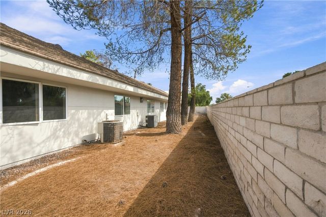 3840 Topaz Street, Las Vegas, NV 89121