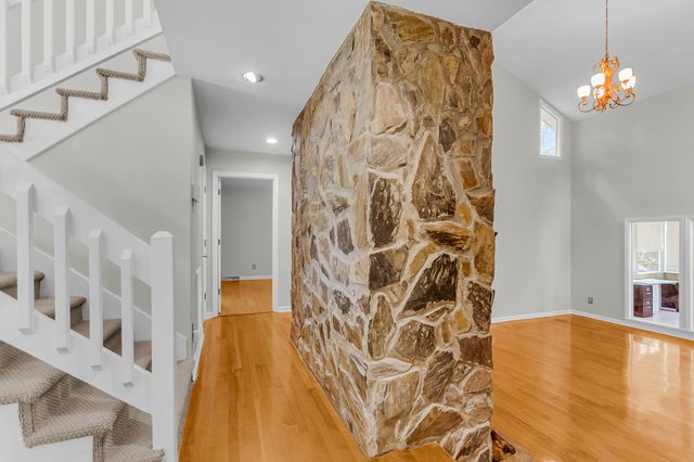 140 Palmetto Bluff, North Charleston, SC 29418