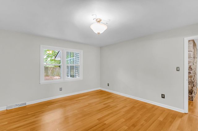 140 Palmetto Bluff, North Charleston, SC 29418