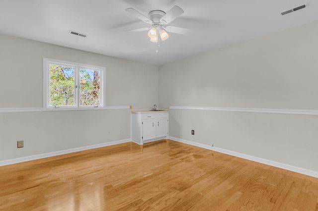 140 Palmetto Bluff, North Charleston, SC 29418
