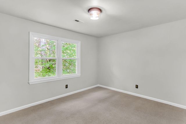 140 Palmetto Bluff, North Charleston, SC 29418
