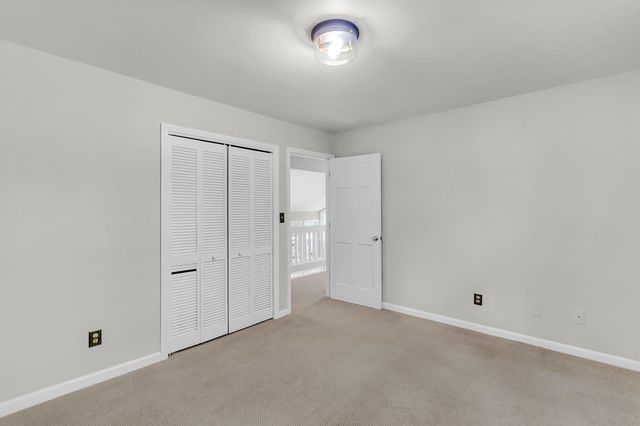 140 Palmetto Bluff, North Charleston, SC 29418