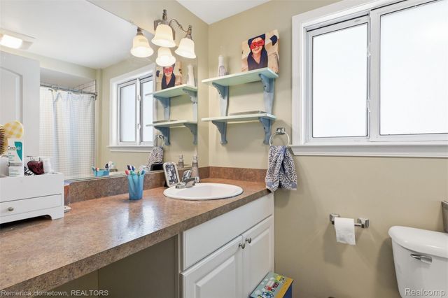 260 Burroughs Street, Plymouth, MI 48170