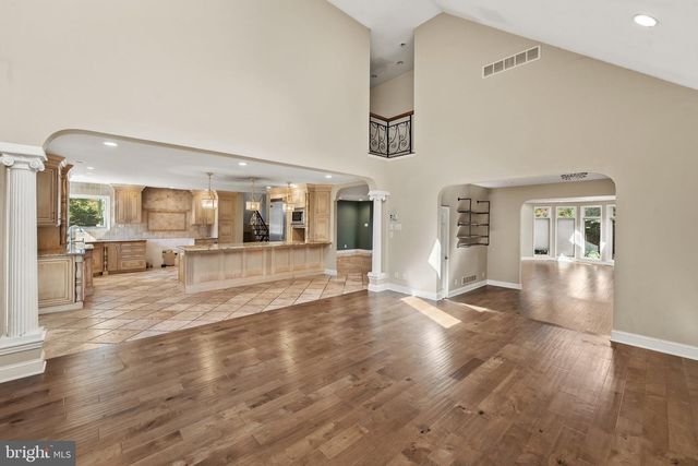 162 TUCKERTON RD, Medford, NJ 08055