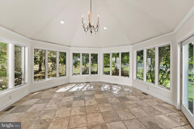 162 TUCKERTON RD, Medford, NJ 08055