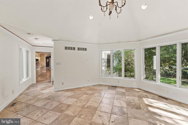 162 TUCKERTON RD, Medford, NJ 08055