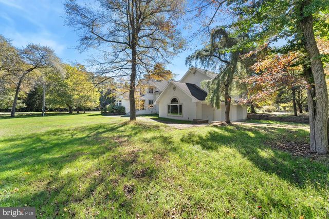 162 TUCKERTON RD, Medford, NJ 08055