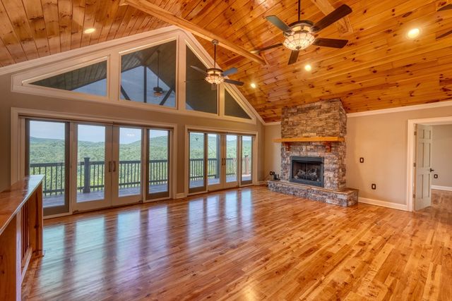 166 Dasali Way, Murphy, NC 28906