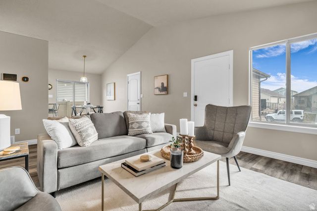 1745 E TUMWATER LN, Eagle Mountain, UT 84005