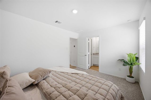 6031 Pineapple Street, Houston, TX 77048