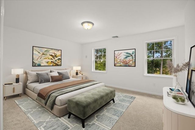531 Foundry Street E, Easton, MA 02356