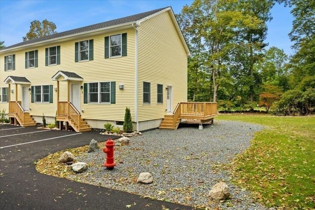531 Foundry Street E, Easton, MA 02356
