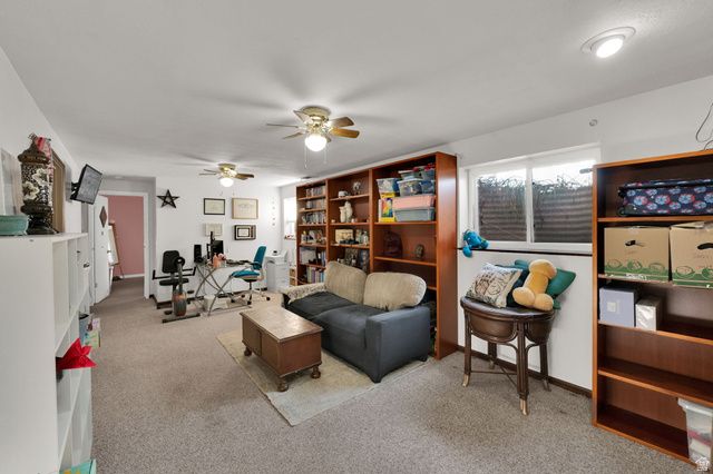 4917 S FARAH DR, Kearns, UT 84118