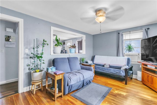 629 York Avenue, Pawtucket, RI 02861