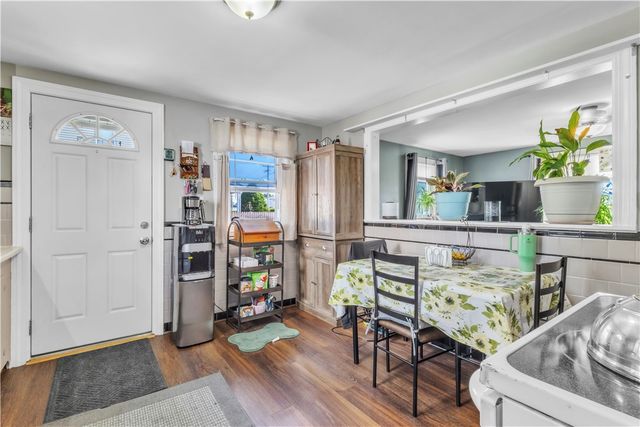 629 York Avenue, Pawtucket, RI 02861