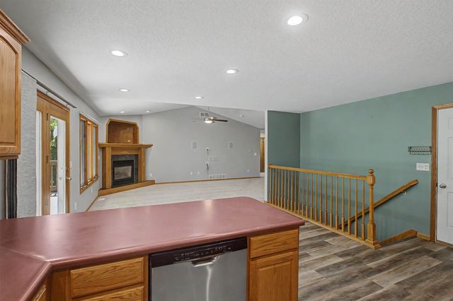 315 Sherrylynn Boulevard, Pleasant Hill, IA 50327