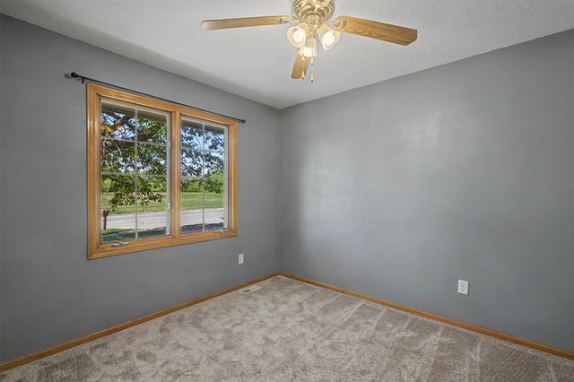 315 Sherrylynn Boulevard, Pleasant Hill, IA 50327