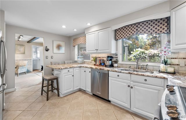 4011 College View Drive, Cortlandville, NY 13045