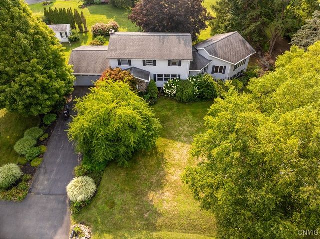 4011 College View Drive, Cortlandville, NY 13045