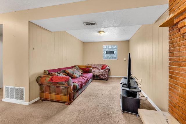 5056 Chipman Drive, Columbus, OH 43232