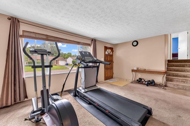 5056 Chipman Drive, Columbus, OH 43232