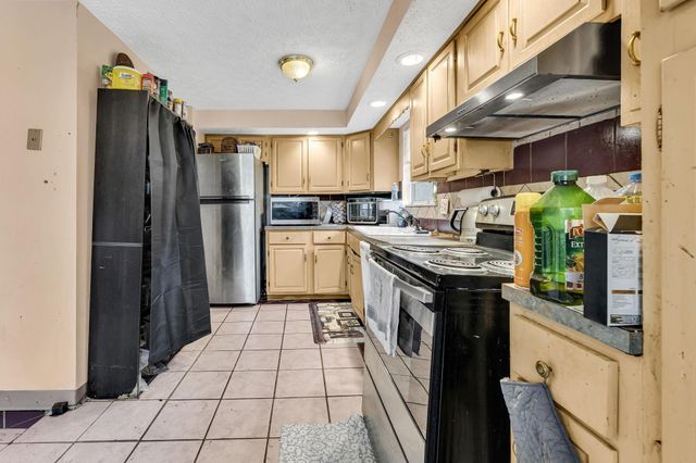 5056 Chipman Drive, Columbus, OH 43232