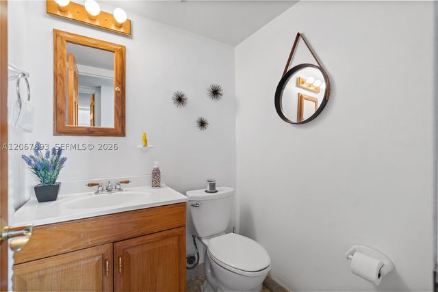 100 Golden Isles Dr 1109, Hallandale Beach, FL 33009