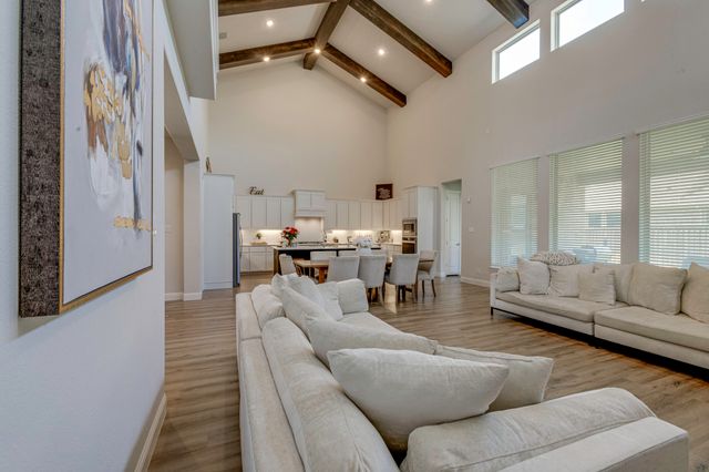 914 Colby Bluff Drive, Rockwall, TX 75087
