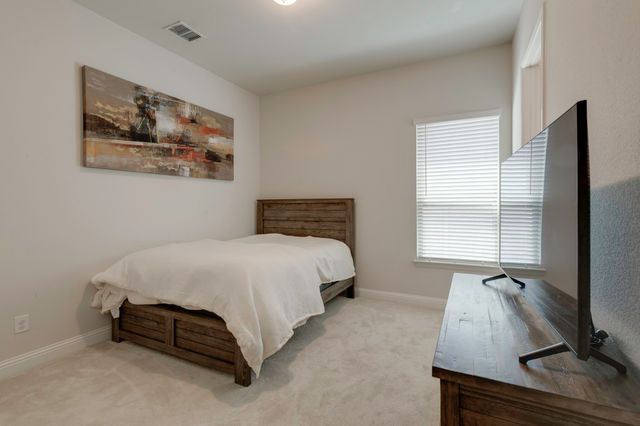 914 Colby Bluff Drive, Rockwall, TX 75087
